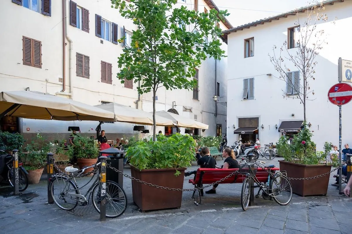 Sprone 13 Lägenhet Florens Italien